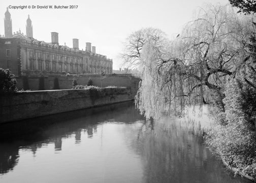 Cambridge Clare College and River Cam, England