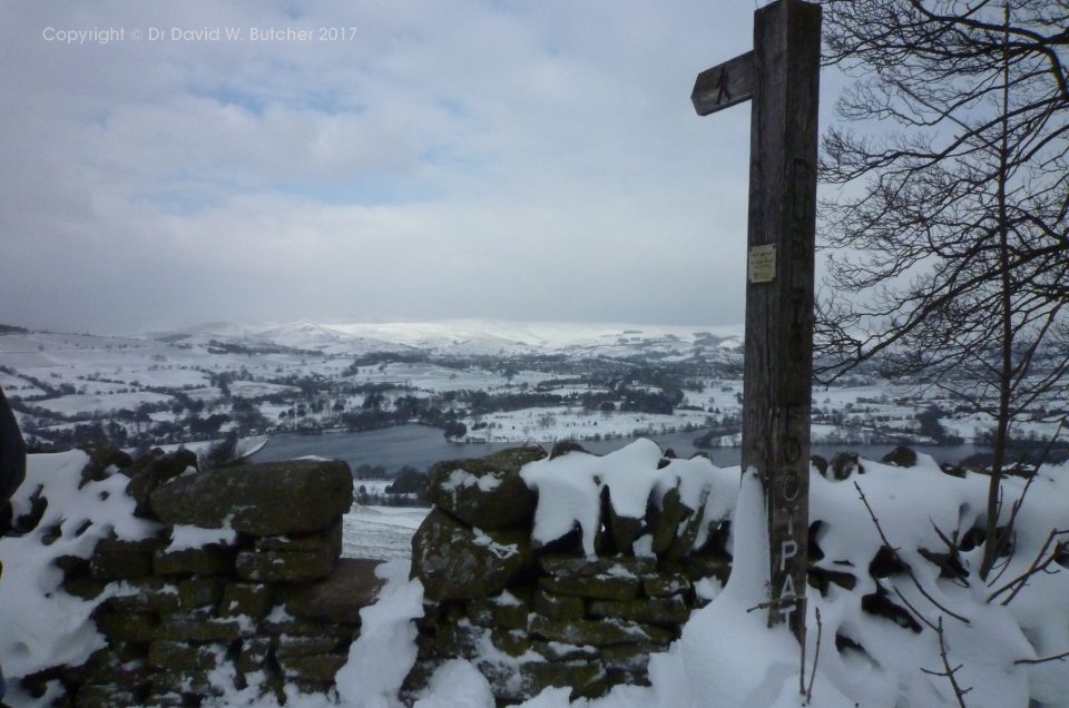 Snowshoeing in the Peak District 2018