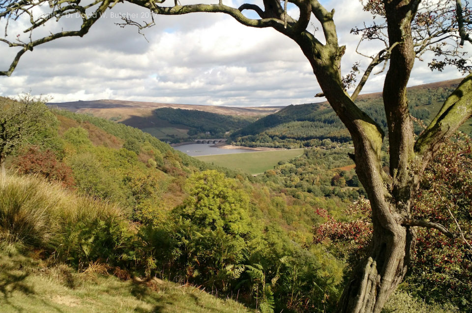 Peak District Trek, Hathersage to Castleton