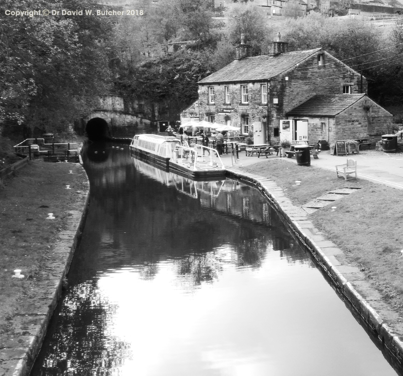 Marsden Standedge Tunnel End and Huddersfield Narrow Canal