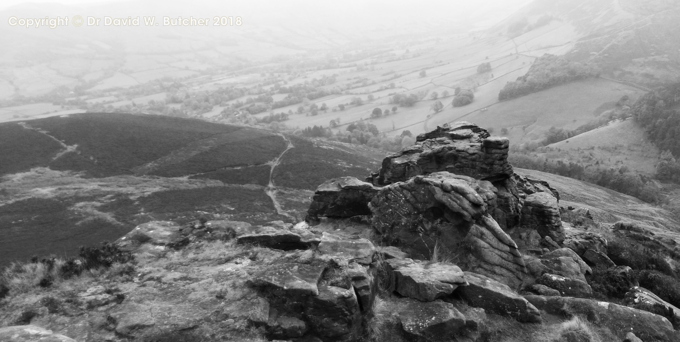 Edale Valley from Ringing Roger