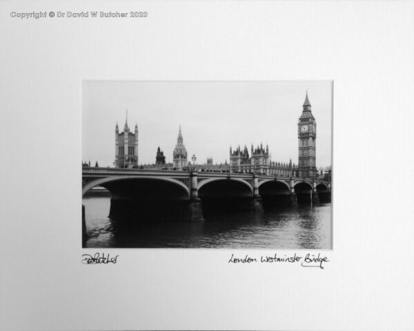 England, London Westminster Bridge over River Thames, Big Ben and Houses of Parliament