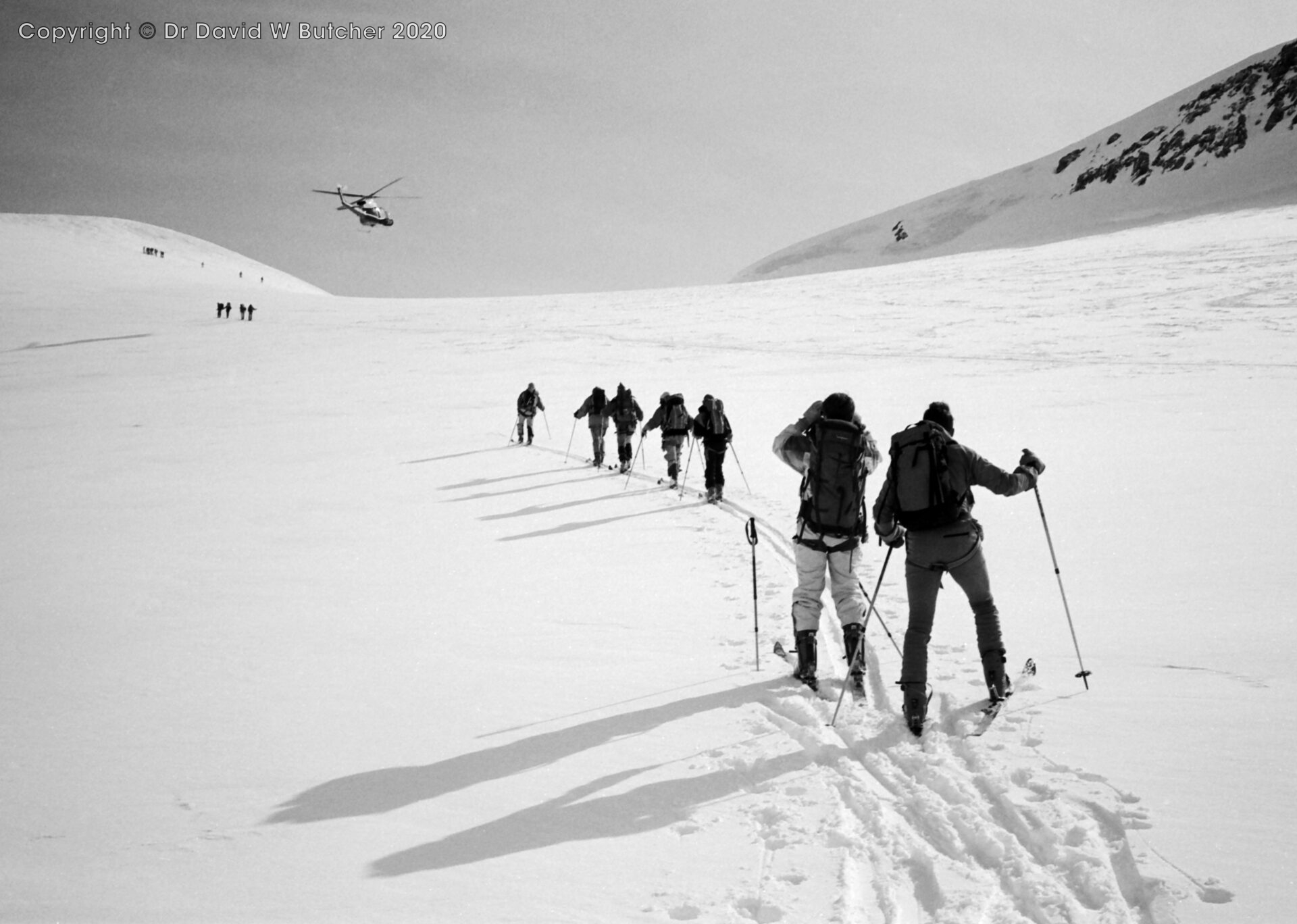 Helicopter landing at Col de Brenay, ski Haute Route day 5