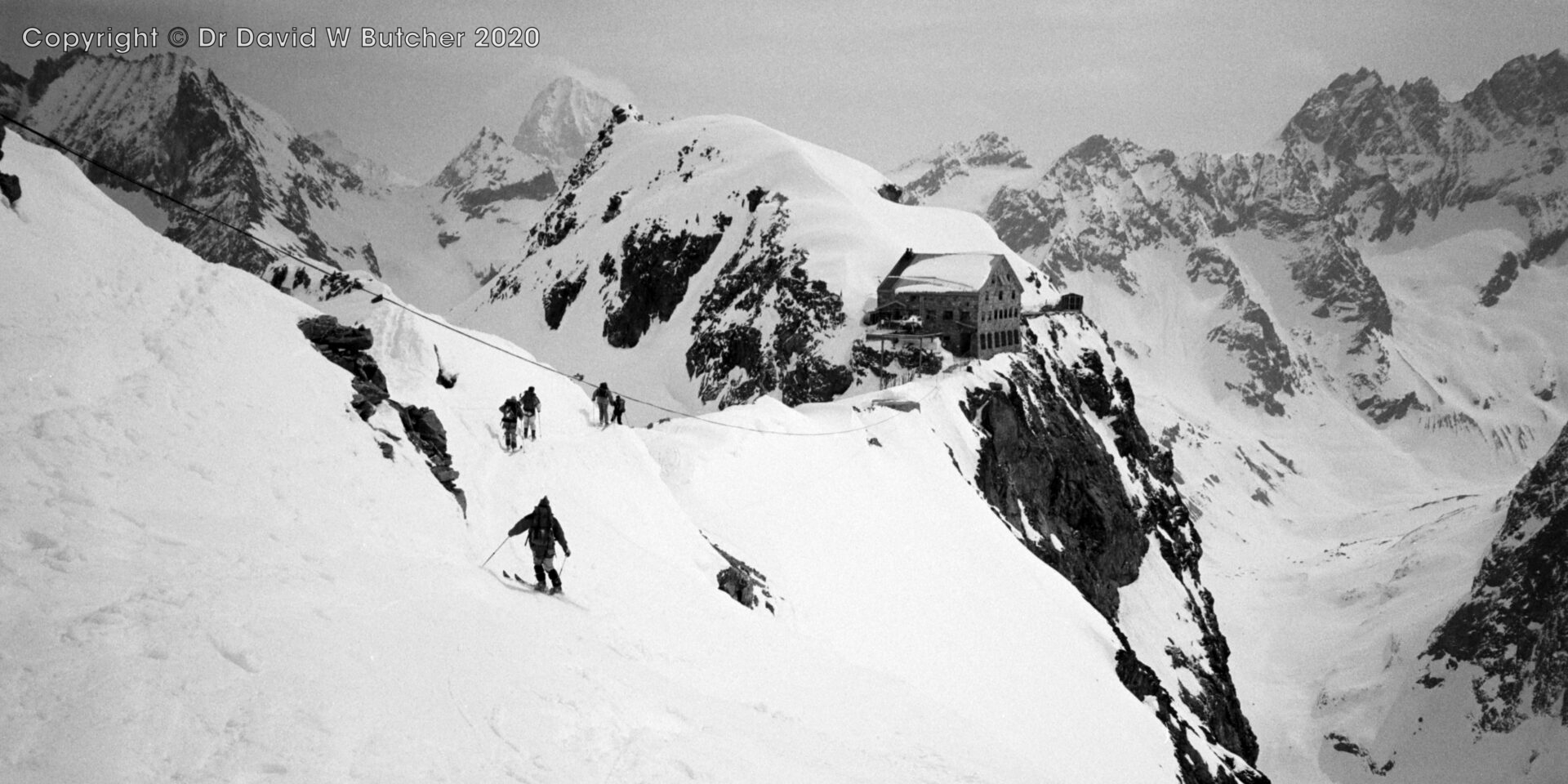 Final traverse on descent to Cabane des Vignettes from Pigne d'Arolla, ski Haute Route day 5