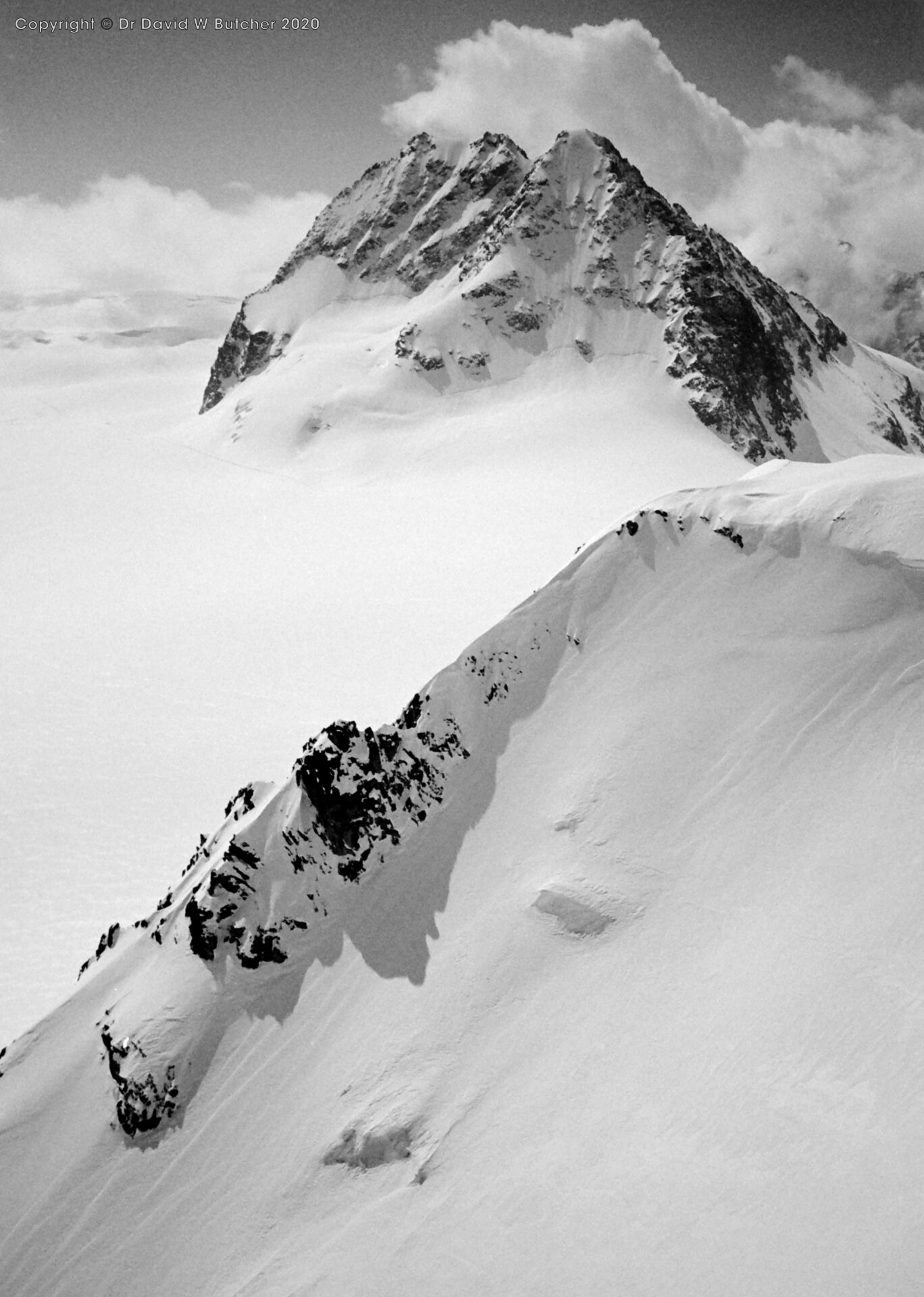 Cabane des Vignettes view southwest to Petit Mont Collon, ski Haute Route day 5