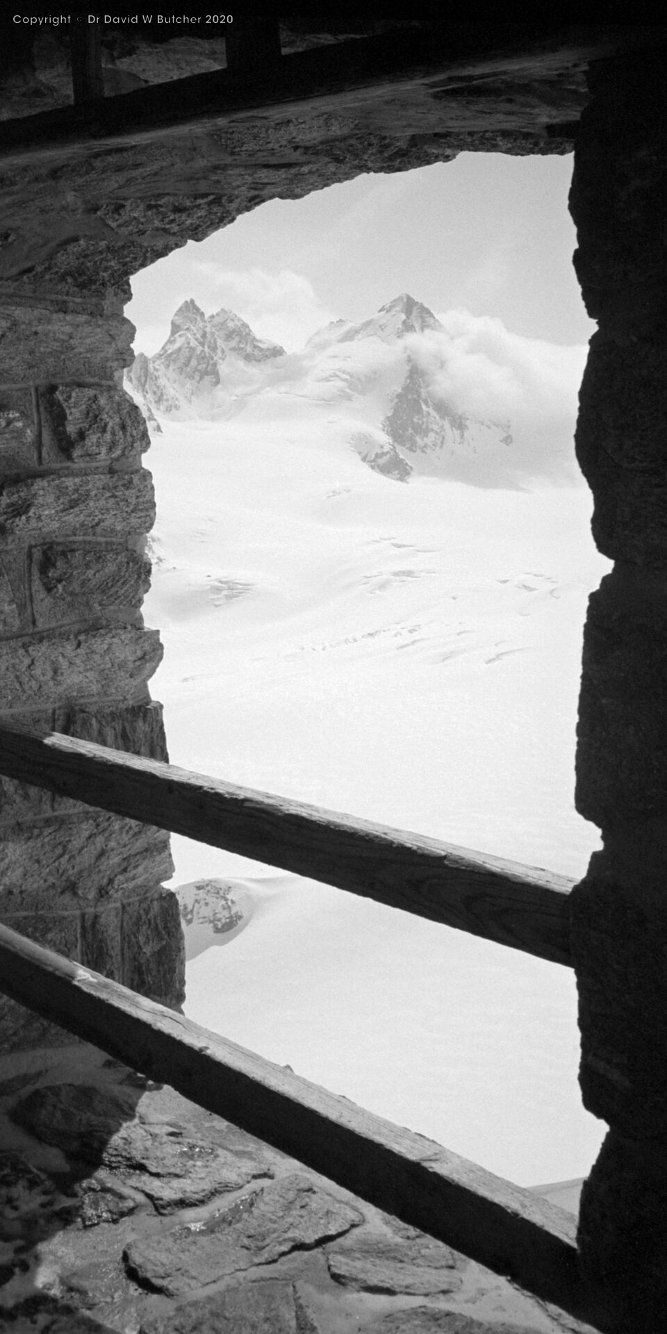 Cabane des Vignettes view from covered entrance walkway top l'Eveque, ski Haute Route day 5